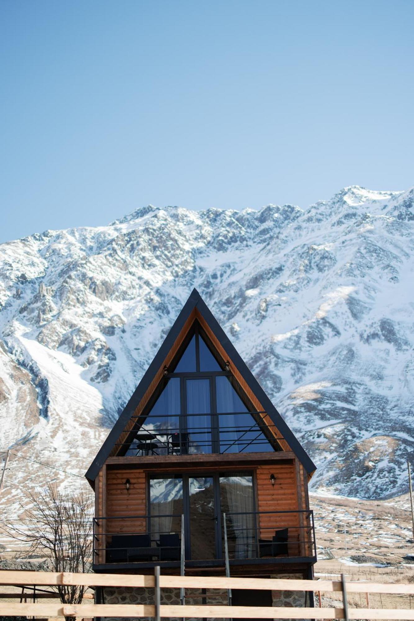 Sunset Cottage Kazbegi Exterior photo